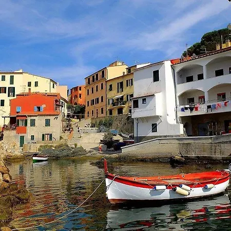 La Casina Rossa * Marciana Marina (Isola d'Elba)