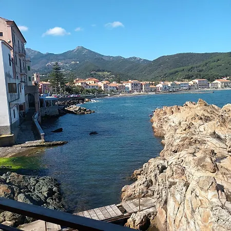 La Casina Rossa Marciana Marina (Isola d'Elba)