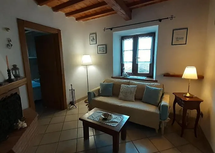 Casa de Férias La Casina Rossa Marciana Marina (Isola d'Elba)